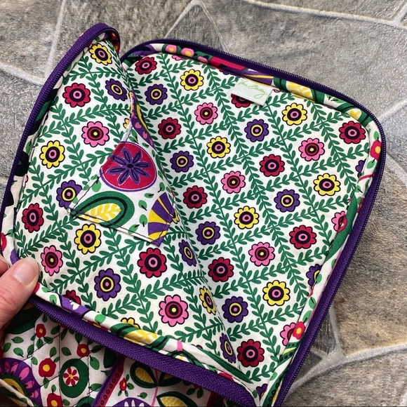 Retired Viva La Vera Tablet Sleeve - Picture 5 of 8